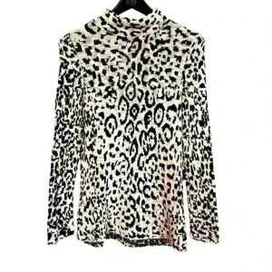 Chico’s lightweight Mock Turtleneck Sweater Size S White Black Leopard Cotton